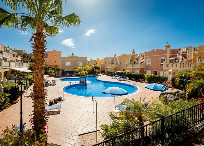 Duplex Oceanview Heated Pool, アパート *