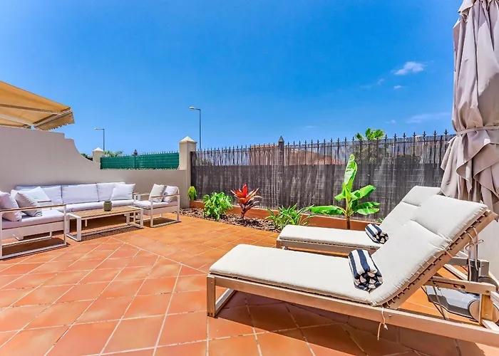 Duplex Oceanview Heated Pool,